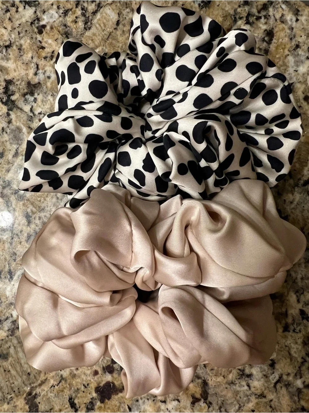 🌸 Oversized Satin Silk-Feel Scrunchie Set | Neutral & Dalmatian Print | New 🌸